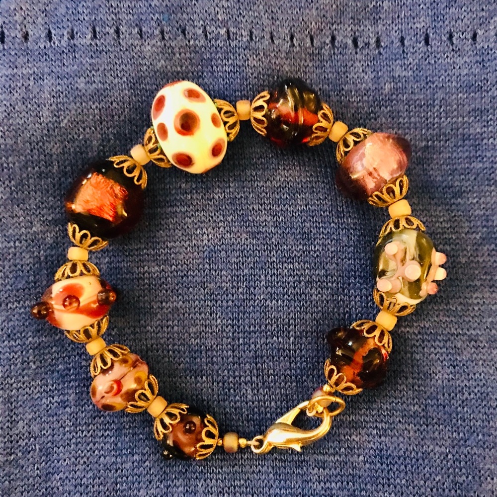 🎁 3/$15 HAND BLOWN GLASS BEAD BRACELET